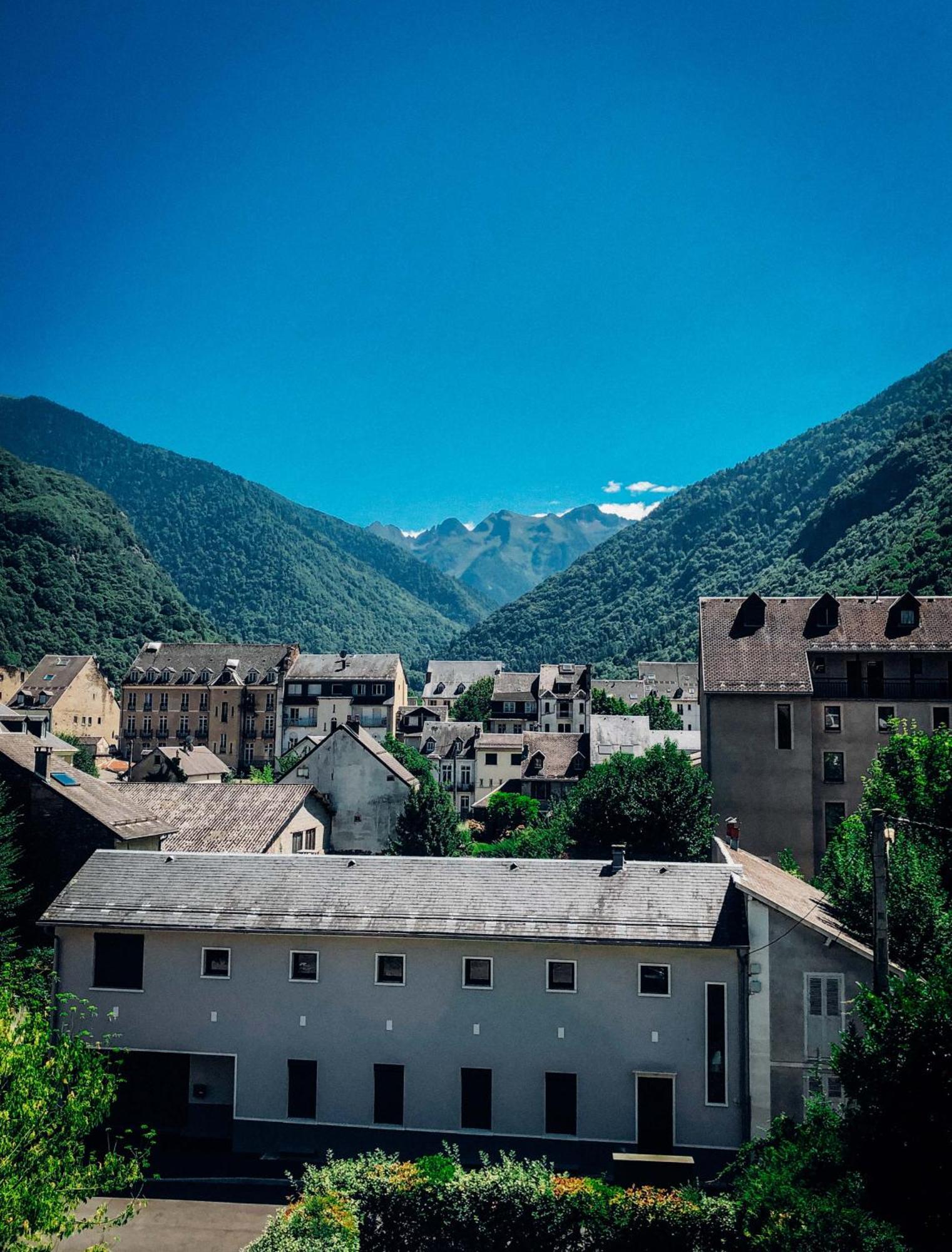 Cano'Py, Charmant 2 Pieces Avec Vue Montagne En Coeur De Ville Bagnères-de-Luchon Екстериор снимка